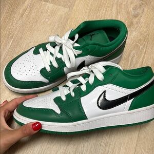 Green Nike Jordan